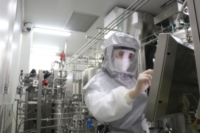 2个月在京建成,探访全球最大新冠灭活疫苗生产车间